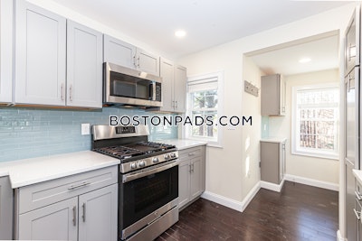 Waltham 5 Beds 5 Baths - $6,600