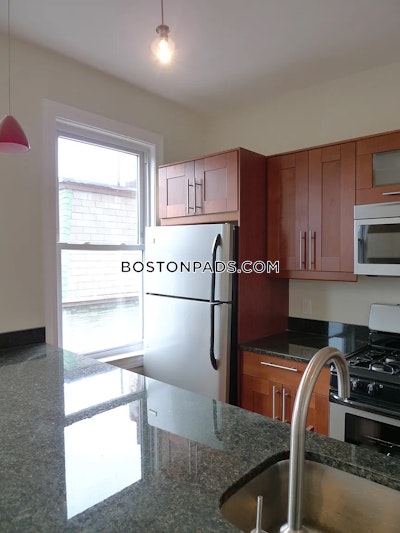 Mission Hill 3 Bed, 1 Bath Unit Boston - $5,100