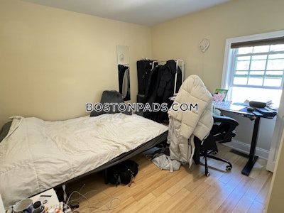 Fort Hill 4 Beds 2 Baths Boston - $5,000