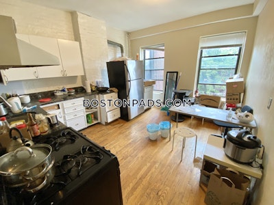 Northeastern/symphony 2 Bed 1 Bath BOSTON Boston - $4,000