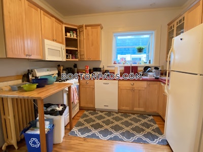 Somerville 5 Beds 2.5 Baths  Tufts - $7,800