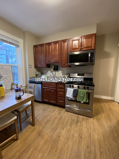 Mission Hill 5 Beds 2 Baths Boston - $8,250