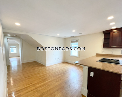 Mission Hill 4 Beds 2 Baths Boston - $6,800