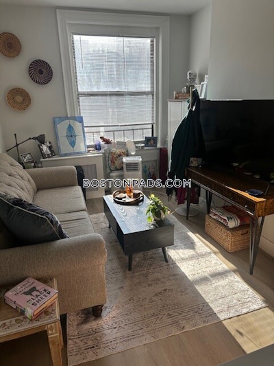 Back Bay Apartment for rent 1 Bedroom 1 Bath Boston - $3,100