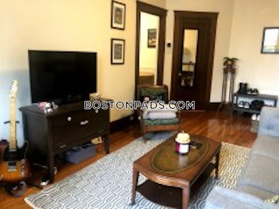 Somerville Apartment for rent 1 Bedroom 1 Bath  Winter Hill - $2,250