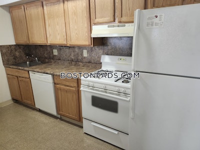 Cambridge 3 Beds 2 Baths  Porter Square - $3,200 No Fee