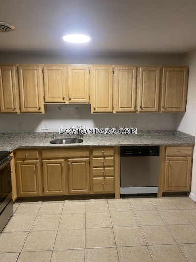 Brookline 2 Beds 1 Bath  Coolidge Corner - $3,100 No Fee