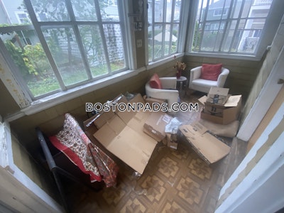 Somerville Apartment for rent 4 Bedrooms 1 Bath  Tufts - $3,900